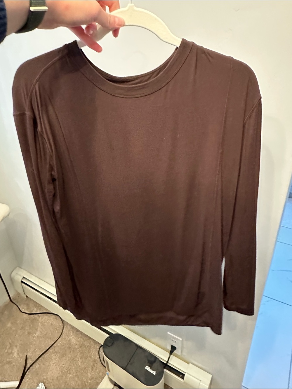 Women’s Brown Long-Sleeve Crewneck Shirt